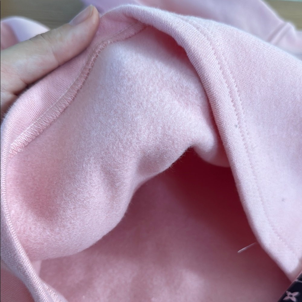 AUTHENTIC Wooli Vuitton Cropped Hoodie (M) brand new - Picture 2 of 6
